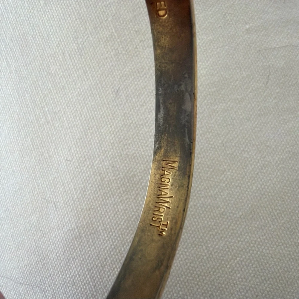 Vintage 24K Electro Plated Magnetic Gold Silvertone Cuff Bracelet 6-5/8